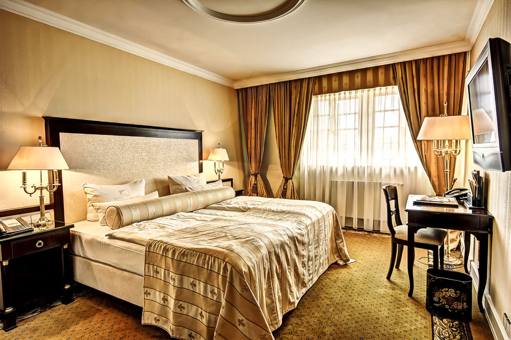 Hotel Suitess image 1